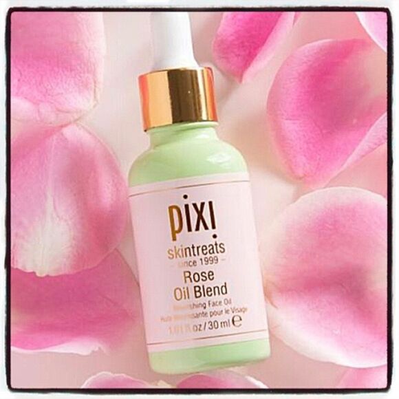 ⭐️ PIXI Rose Oil Blend Pomegranate Skintreats NIB! - Picture 4 of 5